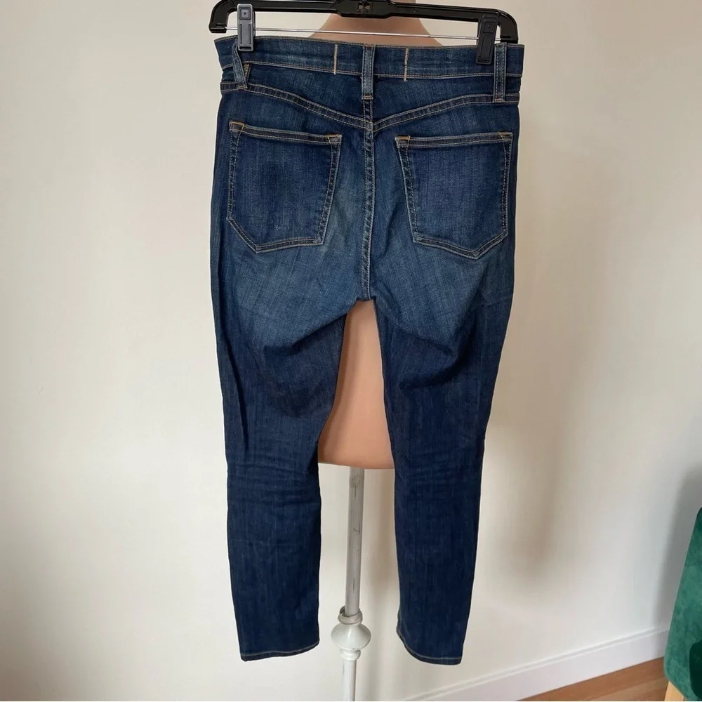 Free People Mid Rise Blue Wash Ankle Skinny Jeans Style # 8174 Size 26